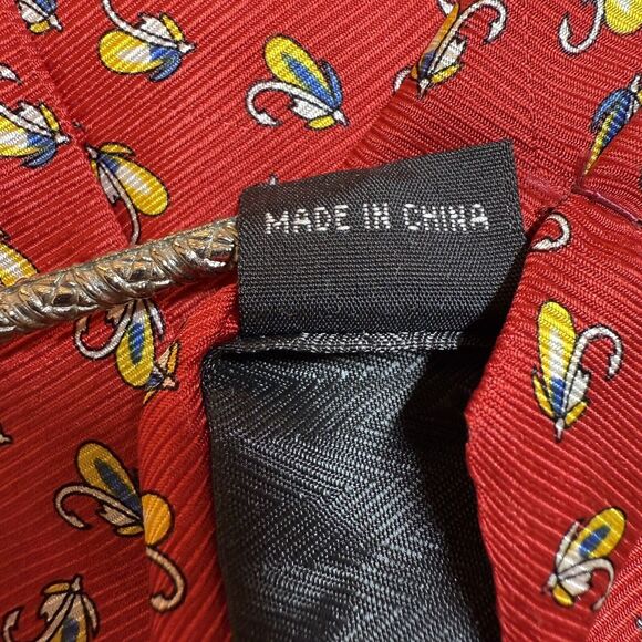 Cape Cod Neckwear 100% Silk Tie Red Fly Fishing Fly Lure Yellow Blue Flies - Picture 10 of 10